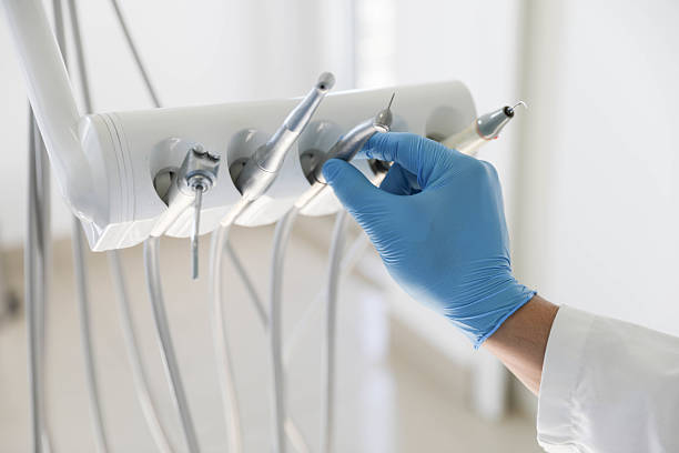 Professional Dental Veneers technician working in Vista Center, NJ
